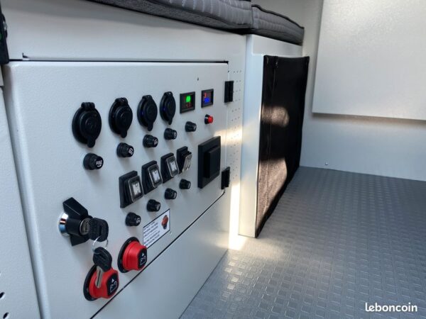 DECAMP WOHNKABINE M143