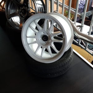 Demoset XT206R 9x18ET33 5×114 weiss